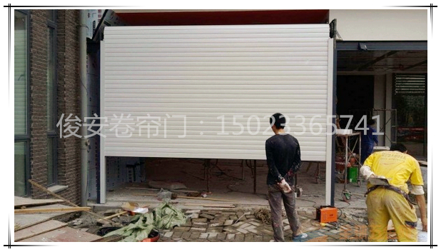 重慶晶宇卷簾門安裝工藝流程